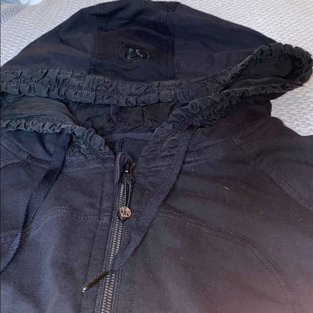 • Workout Zip Up Jacket •